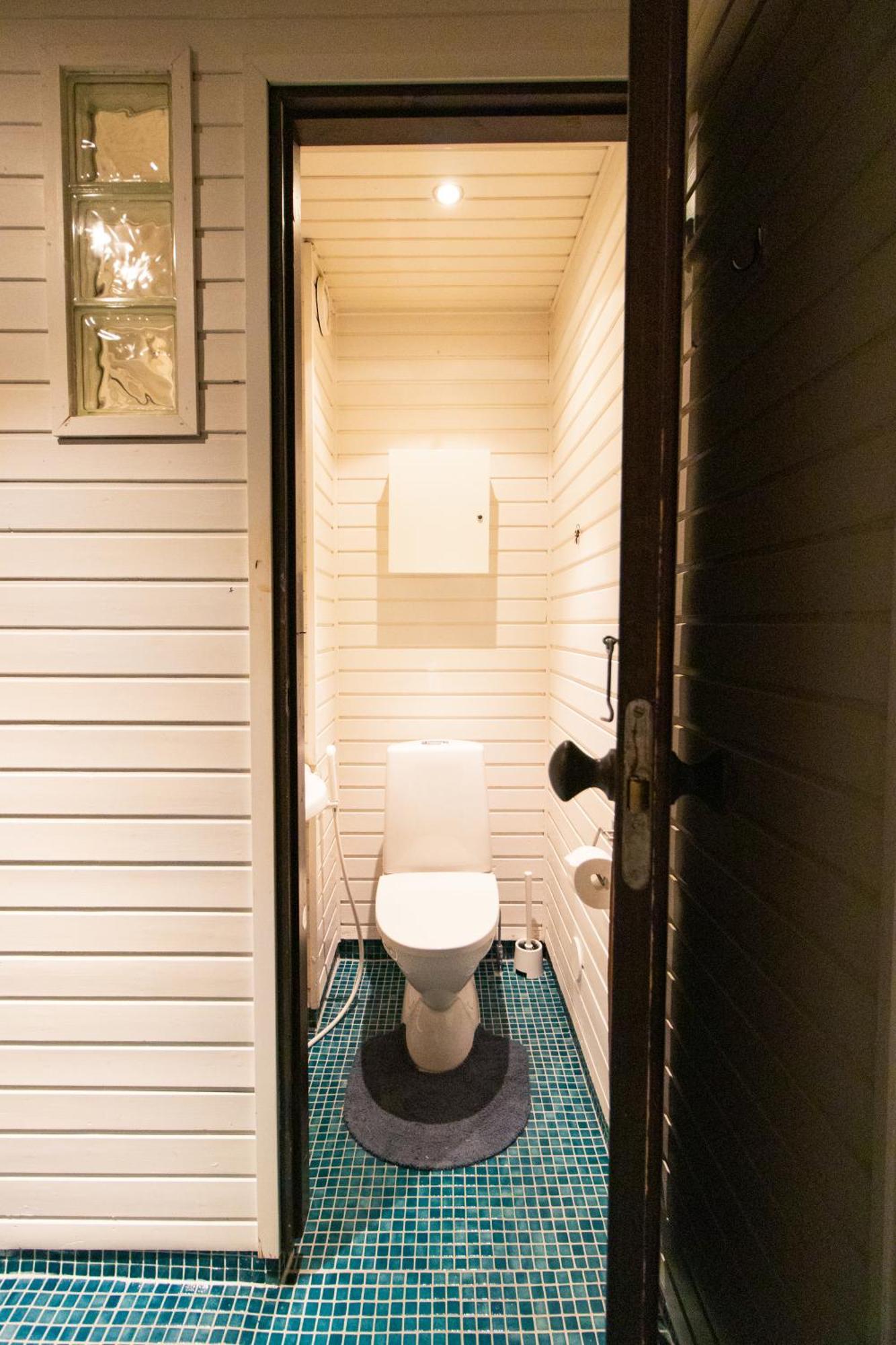 Loma-asunnot Waterfront Townhouse With Bathtub Sauna,free Parking *