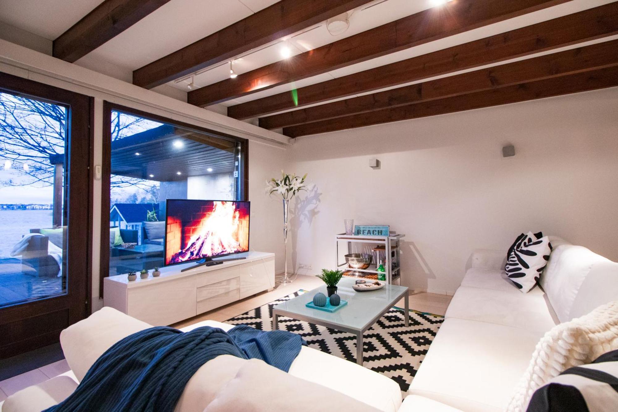 Waterfront Townhouse With Bathtub Sauna,free Parking Loma-asunnot Helsinki